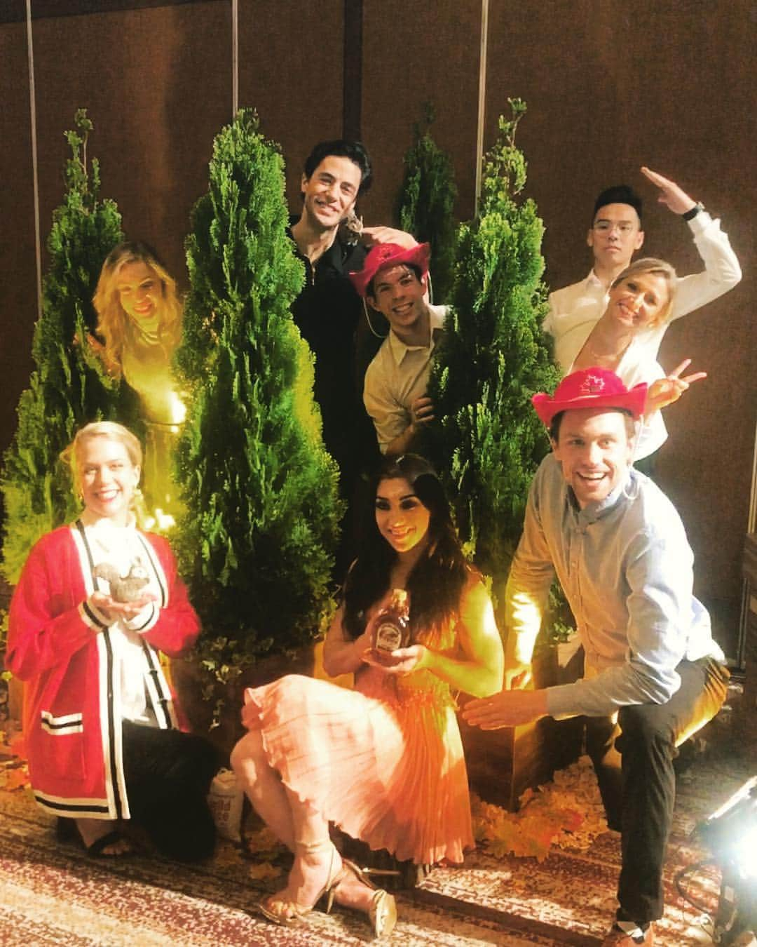 ケイトリン・ウィーバーさんのインスタグラム写真 - (ケイトリン・ウィーバーInstagram)「The wild ones;) ❤️🇨🇦🌲 #wtt19」4月10日 21時44分 - ka2sh