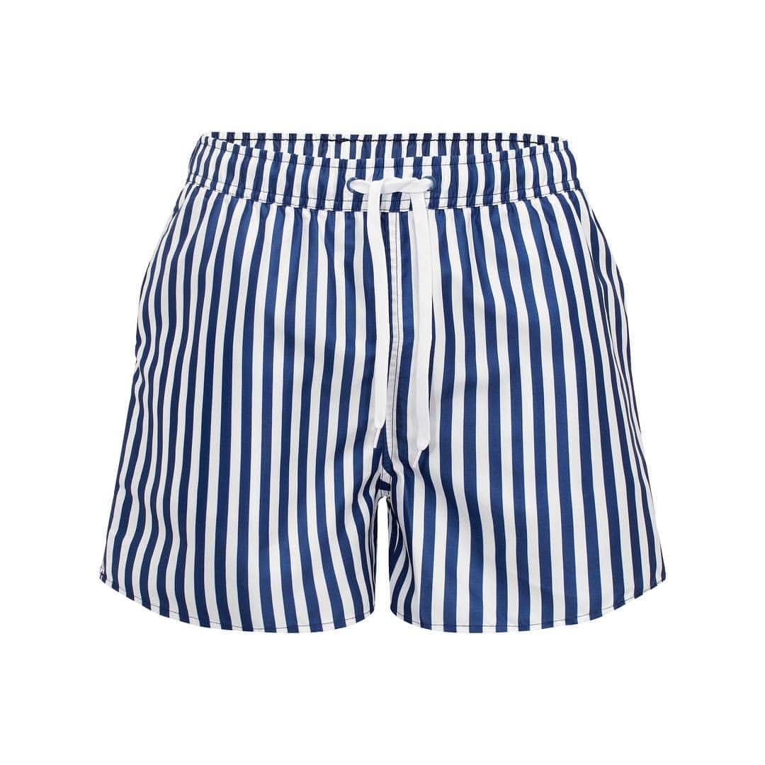 レステロッズのインスタグラム：「Soon. Summer is coming.  #SS19 #Originalneverdies #Resteröds #summeriscoming」