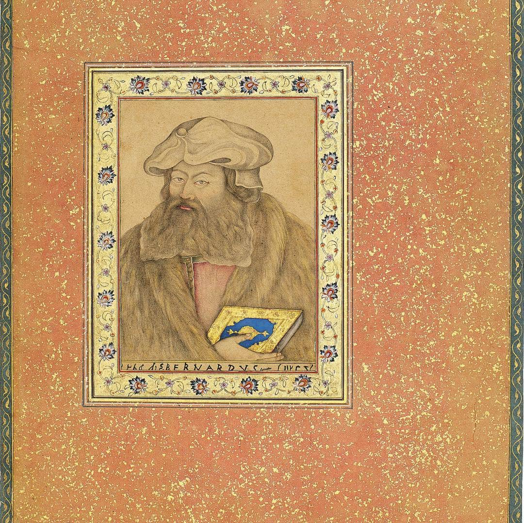 サザビーズさんのインスタグラム写真 - (サザビーズInstagram)「This striking image of a heavily bearded European man wearing a hat and a thick fur coat is a seventeenth century #Mughal version of a 1524 #engraving by #Dürer of the powerful ruler Frederick the Wise, Elector of Saxony – one of the artist’s earliest patrons. The #artist has kept quite closely to the original, with just two major differences introduced – a book held in the right hand and the eyes looking towards the viewer.  European #engravings arrived in #India from the late 16th century onwards, brought by missionaries, travellers, diplomats and merchants. The imagery they contained was taken up by #artists and interpretations of European #prints became a major feature of local #art. The majority of subjects were religious, reflecting the sort of engravings that were brought to India, and so the copying of a near-#contemporary secular figure such as this was altogether rarer.  On view in our #London galleries from 26 April, ahead of our Arts of the Islamic World sale on 1 May.  #SothebysMiddleEast #IndianArt #MughalPainting #IndianMiniatures #AlbrechtDürer」4月10日 21時55分 - sothebys