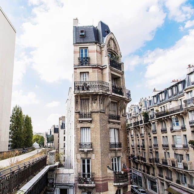 My Little Parisさんのインスタグラム写真 - (My Little ParisInstagram)「Une tranche de Paris. 🇺🇸 A slice of Paris. ⠀ (📸 : @vutheara)」4月10日 22時01分 - mylittleparis