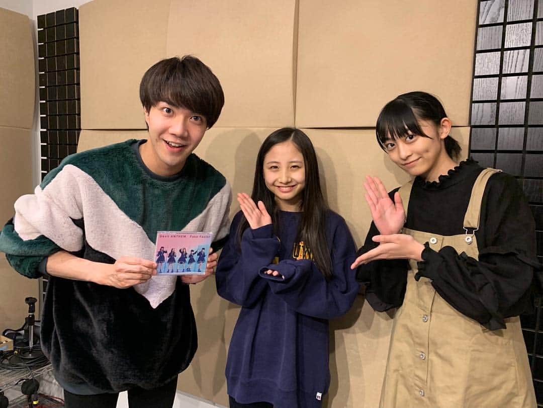 中澤卓也さんのインスタグラム写真 - (中澤卓也Instagram)「今日は「ドリームスリーコンサート」のバンドリハからの、ラジオのレギュラー番組収録へ👍濃い1日、皆様ありがとうございました！にしても、今日の東京寒すぎ。笑 #バンドリハ #bsnラジオ #中澤卓也のmusichour #ザヒーナキャット #野村美菜さん #デビアン #瀬口侑希さん #茜色の恋 #中澤卓也」4月10日 22時11分 - takuya_nakazawa.118