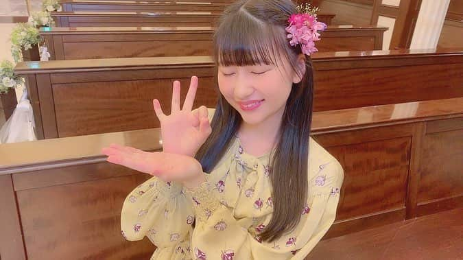 伊藤優絵瑠さんのインスタグラム写真 - (伊藤優絵瑠Instagram)「今日はHKT48 12thシングル ｢意志｣ の発売日でした！ ・ どの曲もいっぱい聞いてくださいね〜☺︎ ・ ・ #HKT48#12thシングル #意志 #カモミール #私はカモミールにいるよ #いっぱい聞いてね」4月10日 22時51分 - yueruito_1024