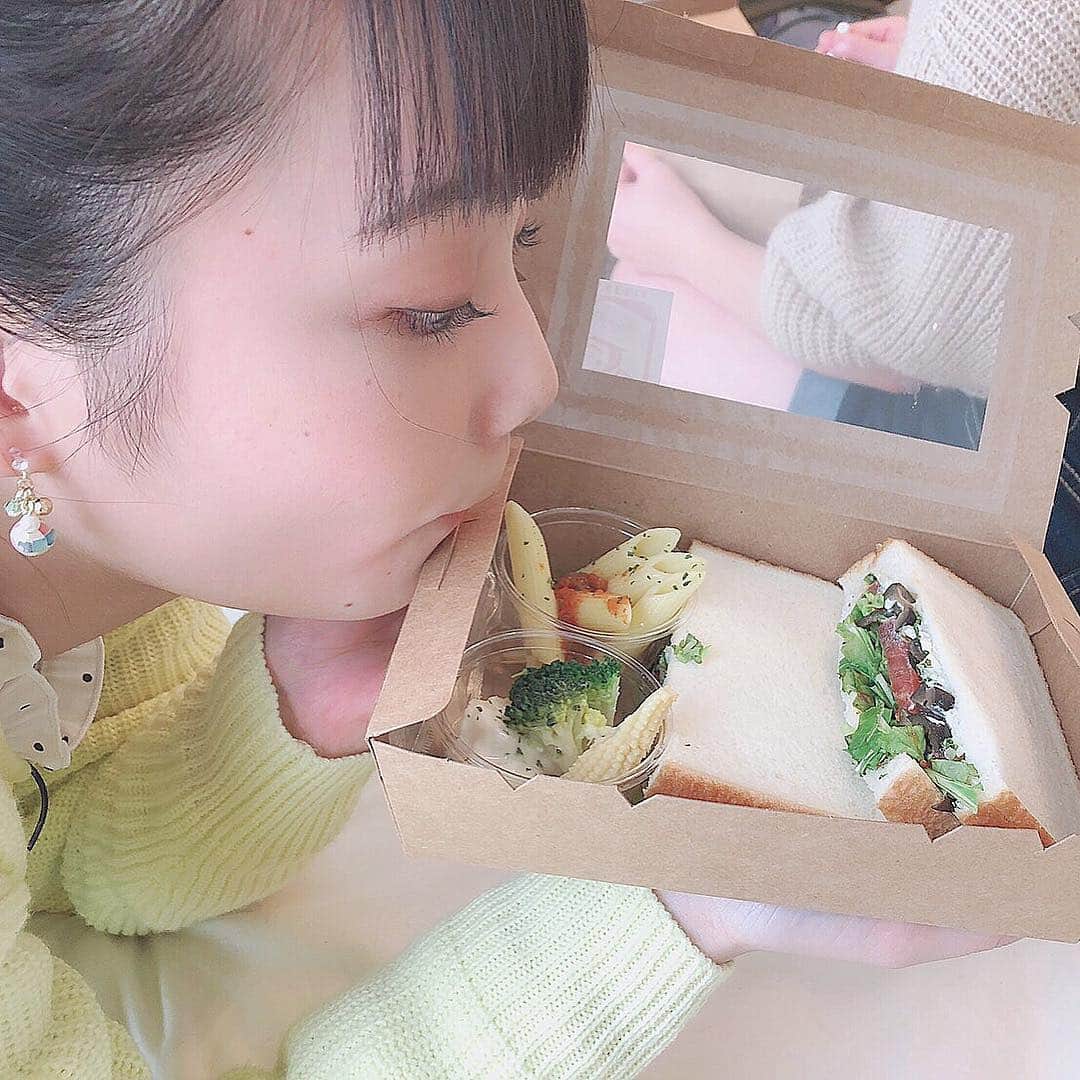 佐久間乃愛さんのインスタグラム写真 - (佐久間乃愛Instagram)「. サンドウィッチ🥪 まいう~だったぁ！！ ＊ #ランチ #撮影 #美味しかった #ごちそうさまでした」4月10日 16時04分 - noa_sakuma
