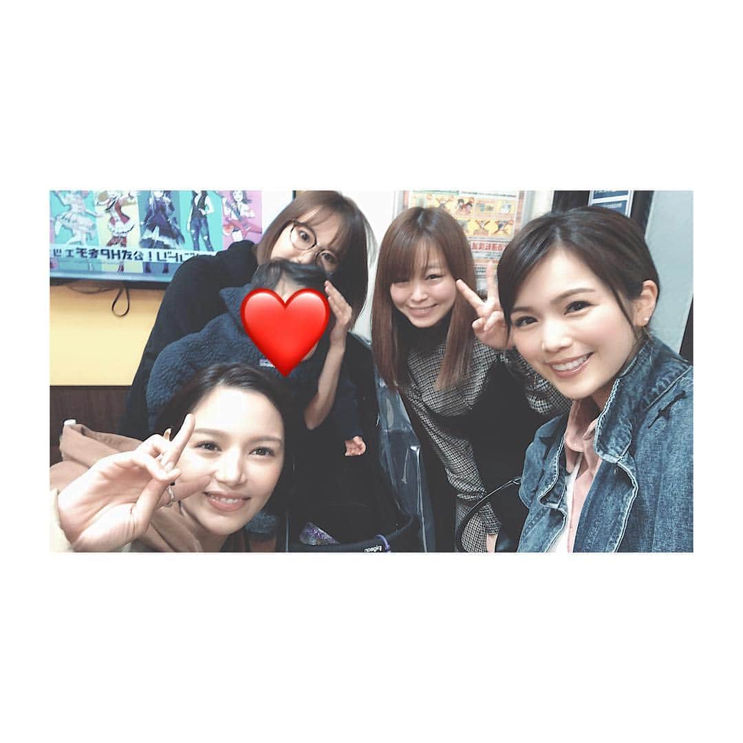 Rioのインスタグラム：「4月8日！！✨🍀💖🌈 実は マスカッツのみんなに 会えましたあーーー✨😭 30分しか居られなくてあっきーには 会えずで心残りでしたが、、 あやちゃんの可愛子Babyにも会え❤️✨ 帰りのエレベーターではドアが開いたら なんと！ゆまちんが🤣💖✨ "わぁー！！！！"と変わらずな アメリカンなリアクションをしてくれて！笑  一気に元気になりました😂💓💓💓 みんなとまたゆっくり会いたいなぁー🍀✨ #rio#jp#mix恵比寿マスカッツ#4月8日#卒業式#happy#girls#love#近日ご報告あり！！！」