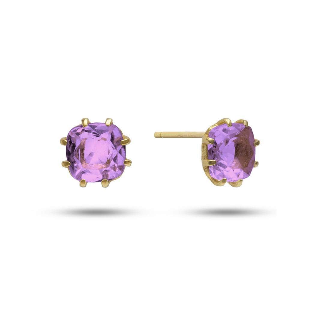 カレ ジュエリーさんのインスタグラム写真 - (カレ ジュエリーInstagram)「Cushion cut post backs in delicious spring colors 💜💙 #carrejewellery #gemcandy」4月10日 16時49分 - carrejewellery