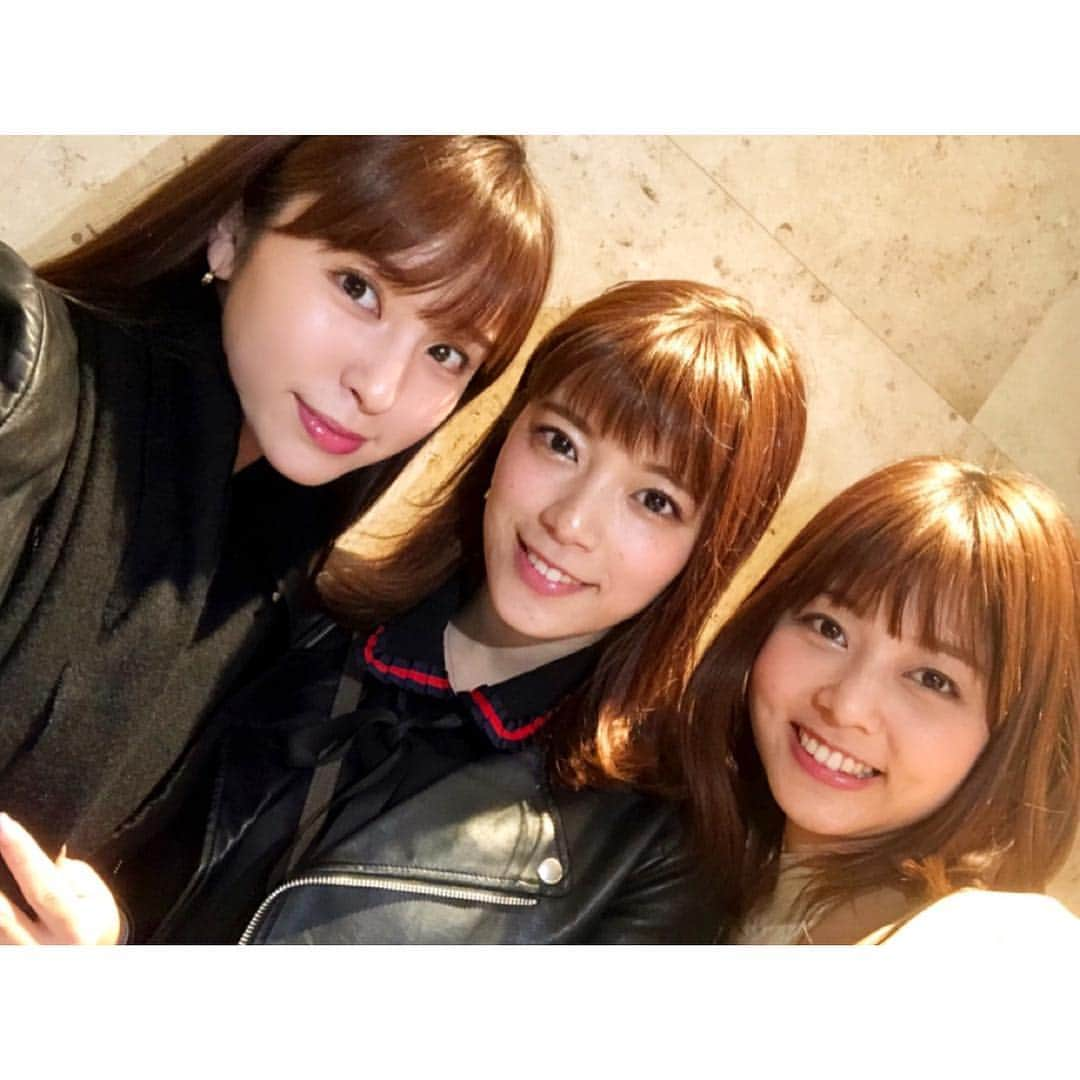 三谷紬さんのインスタグラム写真 - (三谷紬Instagram)「* テレビ東京の角谷暁子アナと 日本テレビの佐藤梨那アナと ランチしてきました〜🍽💓 フジテレビの久慈アナとTBSの山本里菜アナは仕事で参加できず… 今回も5人では集まれなかったです🤦🏼‍♀️ . ノンストップで4時間くらい話し続けました笑笑🤭 月に1回は会えていることが本当に嬉しい🥺！ とっても良いリフレッシュになりました😊💓 * #女子会#テレビ東京#テレ東#角谷暁子#日本テレビ#日テレ#佐藤梨那#アナウンサー#同期#ランチ#lunch#可愛い#おしゃべり#癒し#3年目#頑張る#テレビ朝日#テレ朝#三谷紬」4月10日 17時07分 - mitani_tsumugi