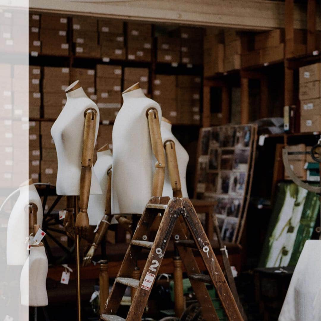 ジョンスメドレーさんのインスタグラム写真 - (ジョンスメドレーInstagram)「2019 marks the 235th year of John Smedley, the oldest and most iconic still manufacturing knitwear factory in the entire world. #1784 #235 #Legacy #BritishCraftsmanship #MadeinEngland」4月10日 17時35分 - johnsmedleyknitwear