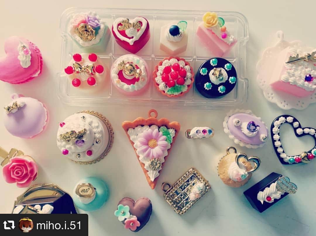 ホイップる公式さんのインスタグラム写真 - (ホイップる公式Instagram)「ホイップるでかわいいケーキを作ろう🍰 作ったスイーツをお部屋に飾ってみよう♪ #ホイップる#whipple#スイーツデコ#デコレーション#🍰」4月10日 17時39分 - whipple_jp