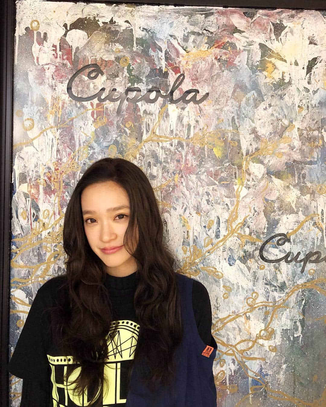 太田麻美さんのインスタグラム写真 - (太田麻美Instagram)「@cupola_omotesando さんでヘアメンテナンスしてきました✨ いつもと同じカラーとトリートメントでサラツヤです💯  @cupola_tatsuma さんいつも有難うございます😊  #hair #haircolor #hairstyle #hairsalon #cupola #omotesando #トリートメント #ヘアカラー #クーポラ #表参道」4月10日 18時04分 - asami0523