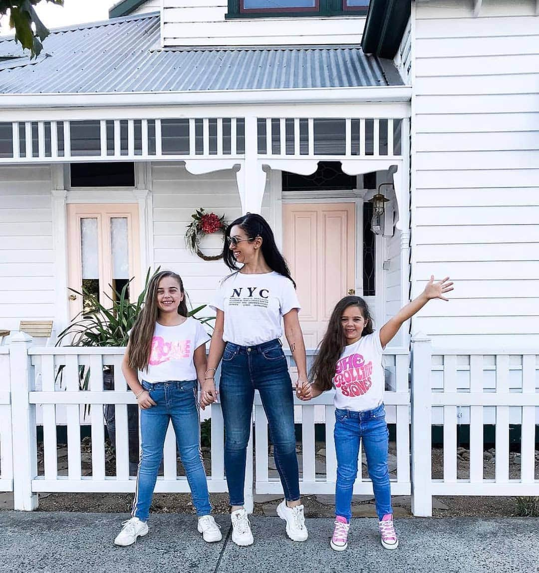 Target Australiaさんのインスタグラム写真 - (Target AustraliaInstagram)「Love seeing our new denim range on all ages! Such a gorgeous pic, thanks @kidsfashionblogger for sharing ❤️🎯 #denimland #targetaus」4月10日 18時02分 - targetaus