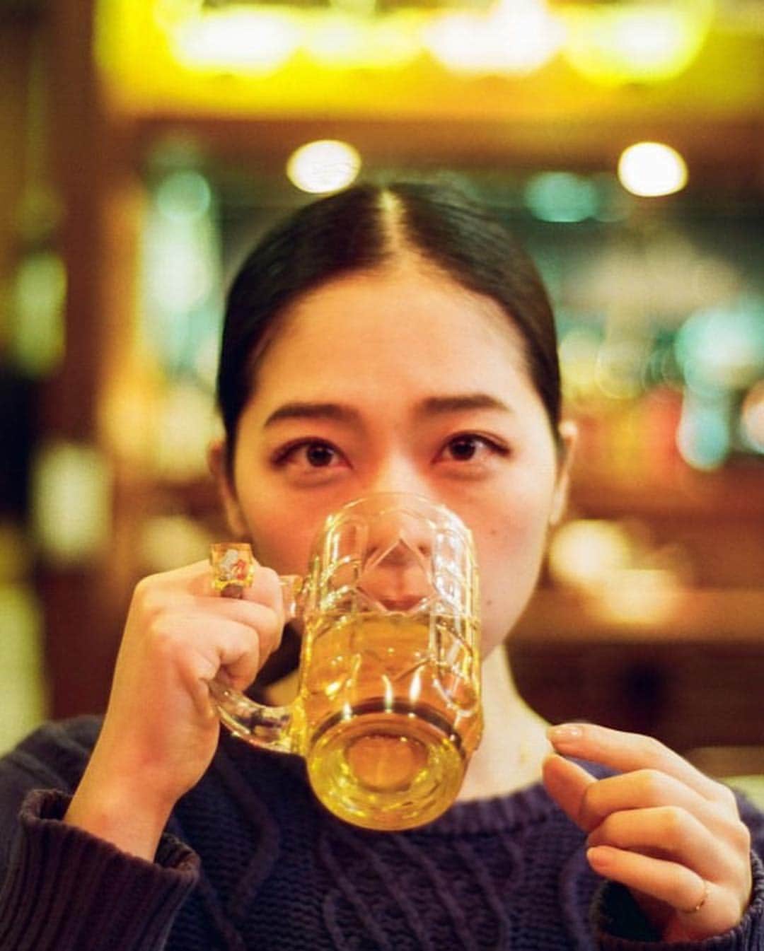 久保陽香さんのインスタグラム写真 - (久保陽香Instagram)「. 忠地さんに撮っていただいた写真たち。  今回はお酒飲みながらふわふわと いつも以上に素な自分がたくさん。 とても楽しかったな。 ありがとうございました。  photo：忠地七緒さん(@naotadachi ) #久保陽香」4月10日 18時15分 - kubo_haru