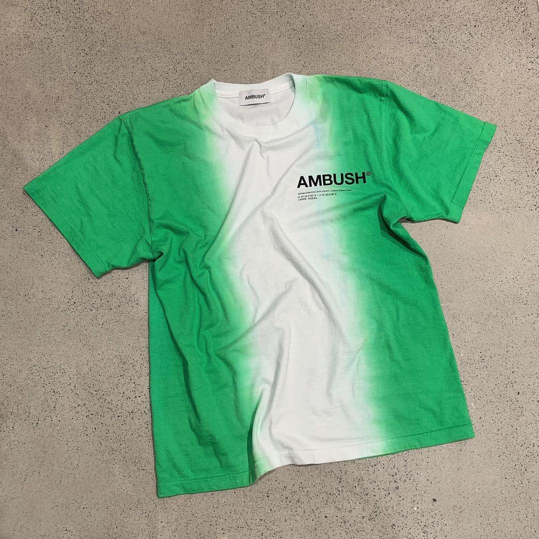 AMBUSHさんのインスタグラム写真 - (AMBUSHInstagram)「#AMBUSH for @ourhomecoming at LAGOS, NIGERIA 4.19-21 🇳🇬 Limited Edition T. Individually hand dipped in green dye.」4月10日 18時27分 - ambush_official