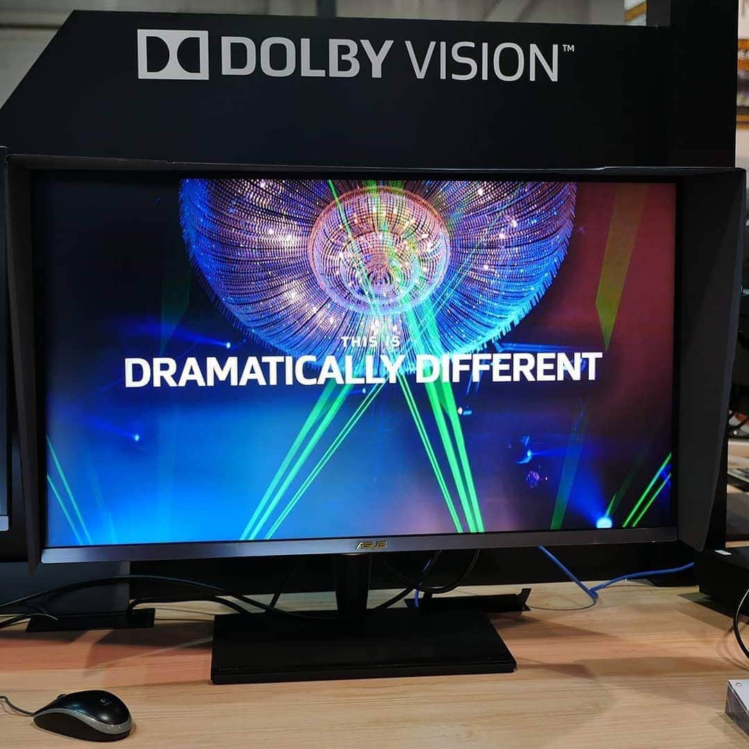 ASUSさんのインスタグラム写真 - (ASUSInstagram)「The world’s first 4k monitor with Dolby Vision™ is featured at the #ASUS booth during the NAB show in Las Vegas this week. Come by and see the awesome visuals in person! Booth number: SL15110  #ASUS_ProArtMonitor  #NABshow」4月10日 18時48分 - asus