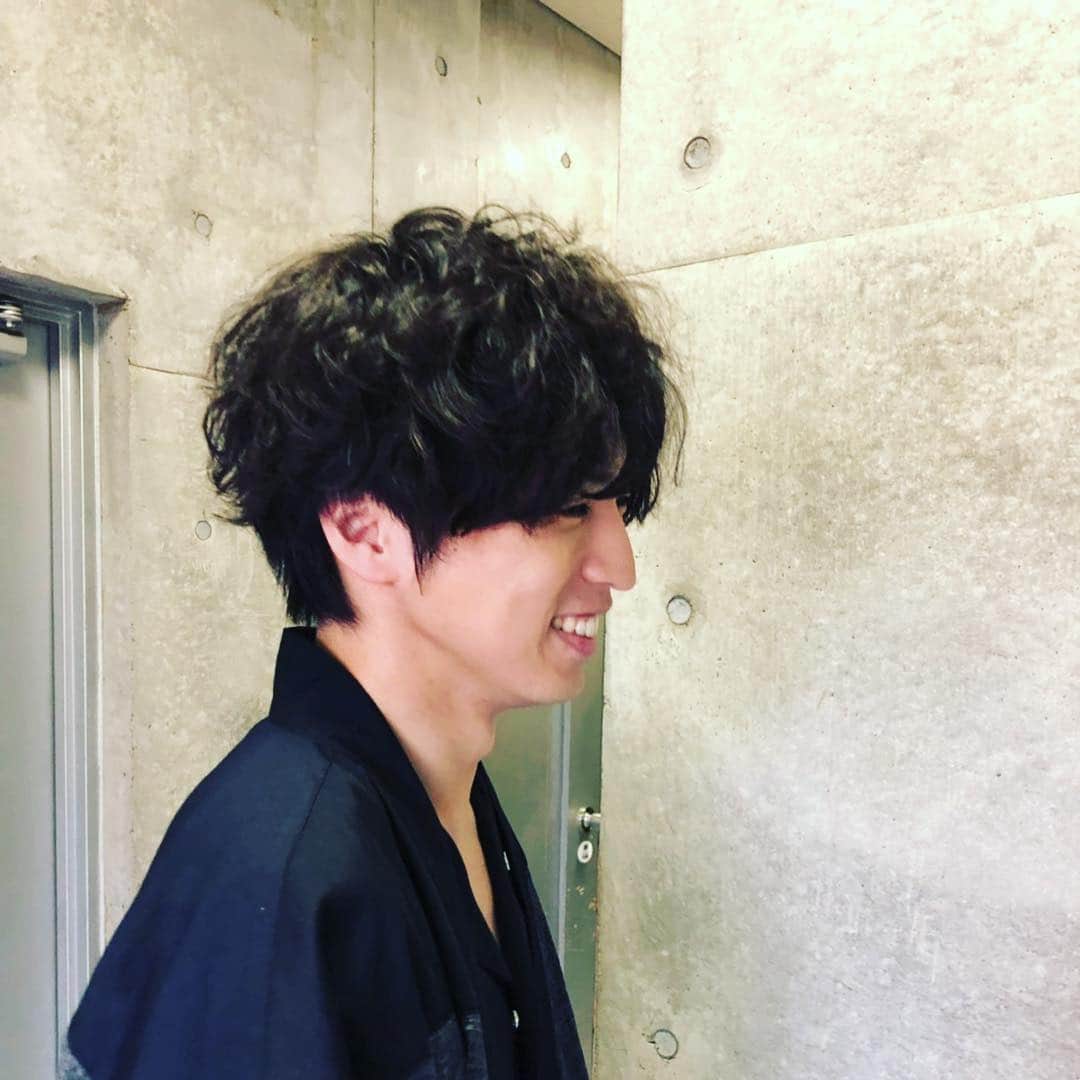 吉田ナオキさんのインスタグラム写真 - (吉田ナオキInstagram)「トークイベント、お疲れ様した🙆‍♂️ 衣装協力:lot holon、BLUE IN GREEN pr、GARNI  #桐山漣 #スタイリング」4月10日 19時11分 - naokiyoshida_st