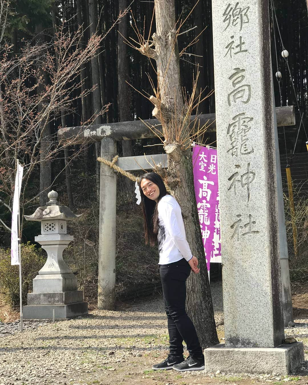 LOVE ME DOさんのインスタグラム写真 - (LOVE ME DOInstagram)「栃木県の日光大室高靇神社（にっこうおおむろたかおじんじゃ）に行ってきました。 #高靇神社 #LoveMeDo神社巡りの旅 #LoveMeDo風水 #LoveMeDo神社 #LoveMeDo神社巡り #LoveMeDoパワースポット巡り #LoveMeDoパワースポット #LoveMeDoパワースポットツアー #LoveMeDo神社巡りツアー #パワースポットツアー #神社ツアー  #栃木県御朱印」4月10日 19時20分 - lovemedo_fortunteller