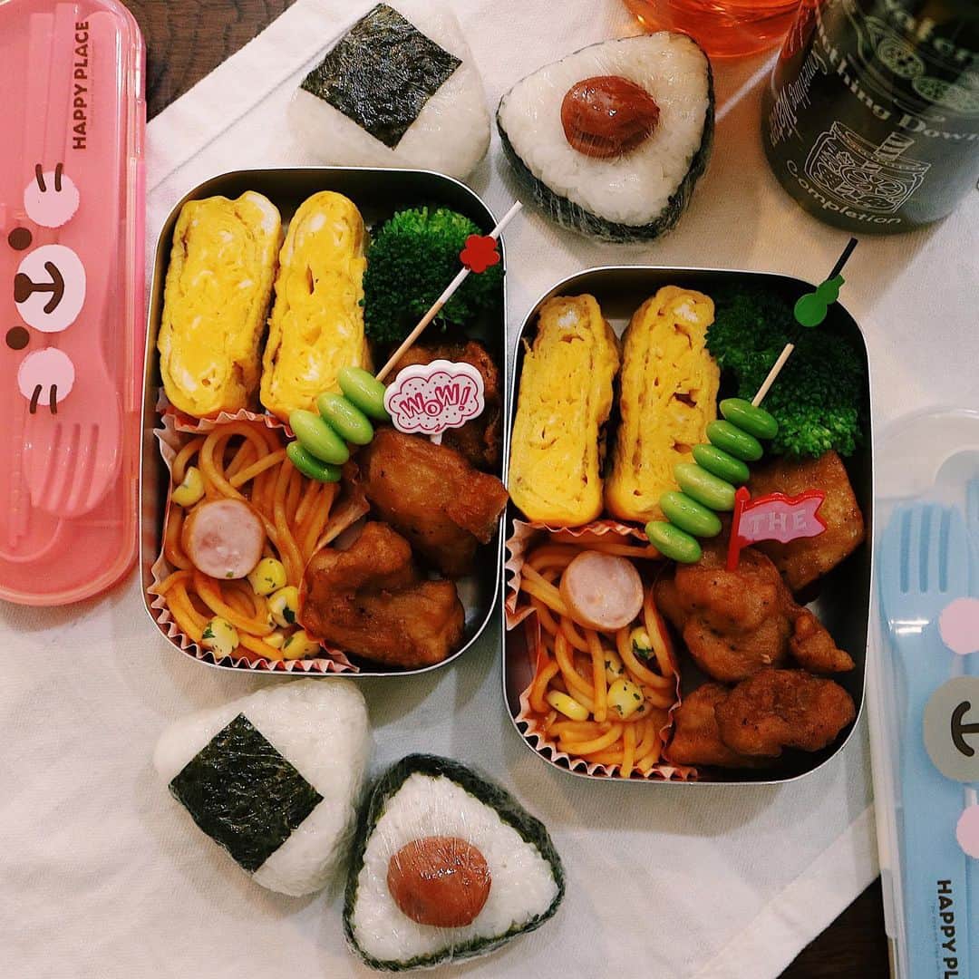 ゆかり/yukariのインスタグラム：「弁当 弁当にも、弁当作りのための早起きにも、慣れてきました。 ほぼ詰めてるだけですけどね。 * * * #おうちごはん #うちごはん #昼ごはん #おひるごはん #ランチ #料理 #手料理 #お弁当 #弁当 #自炊 #家庭料理 #料理好きな人と繋がりたい #暮らし #テーブルコーディネート #おうちごはんLover #food #japanesefood #foodpic #lunchbox #bento #和食 #今日のお弁当 #ていねいな暮らし」