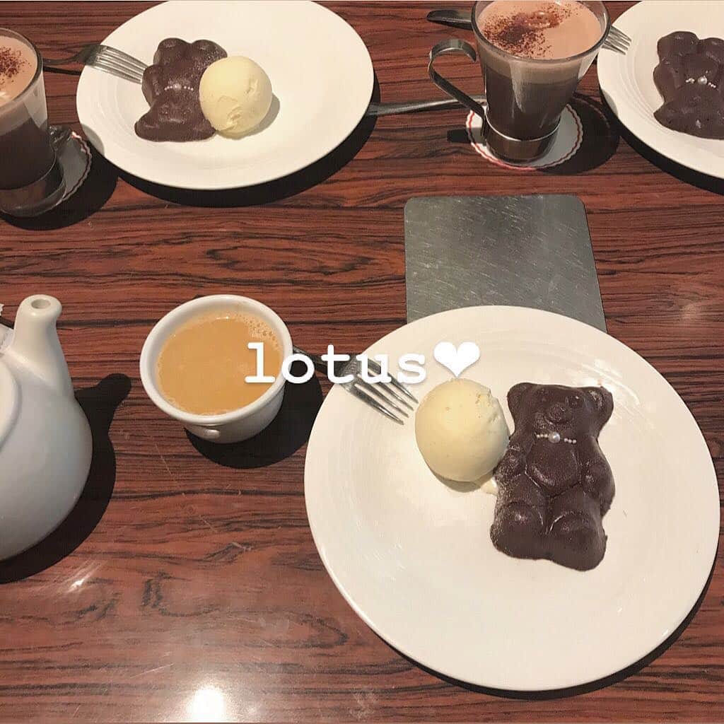 moca さんのインスタグラム写真 - (moca Instagram)「美味しかったね❤︎ #lotus #lotuscafe #もカフェ #🐻」4月10日 19時44分 - moca_lol