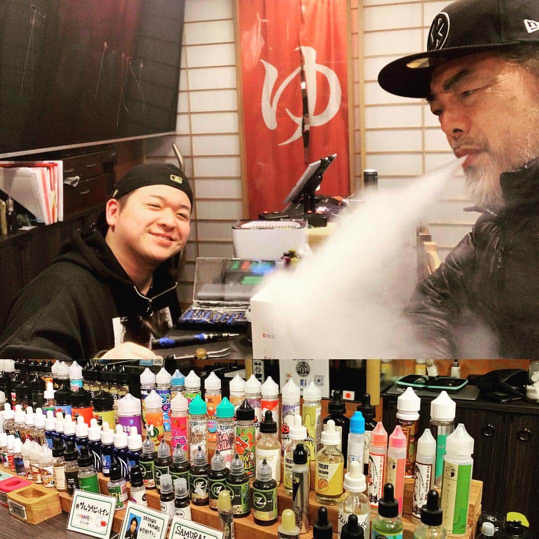 ケイ・グラントさんのインスタグラム写真 - (ケイ・グラントInstagram)「久々に来てシュン君に色々ワガママを言うオレ的な…  #samraivapors  #ケイグラント」4月10日 20時02分 - keigrant