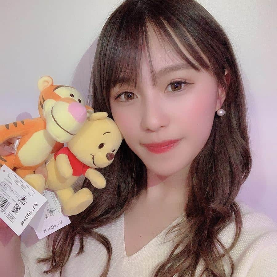 矢田伶華さんのインスタグラム写真 - (矢田伶華Instagram)「. ディズニーデラックスパーティー いってきたよ〜🐭🧀♡ . かわいいが詰まりすぎてて やばかった…🥺🥺💞 ケータリングすごすぎ…🤣🤣 . ティガーのぬいぐるみお土産でもらった🥰 . . . #ディズニーデラックスパーティー #ディズニー #ディズニーデラックス#PR #パーティー #ケータリング #disney #pixar #starwars #marvel」4月10日 20時14分 - reika_308