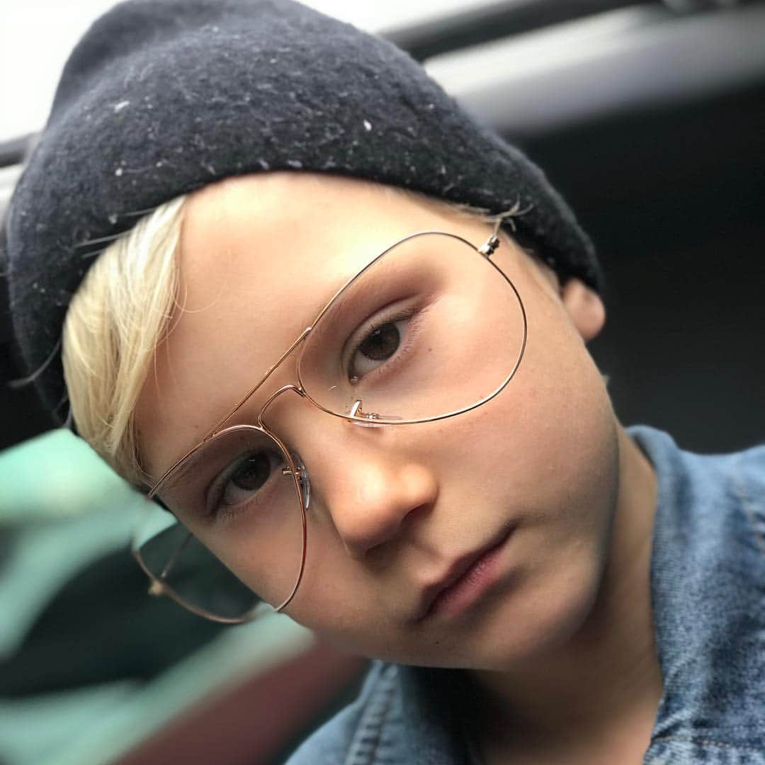 ジャクソン・ビーバーさんのインスタグラム写真 - (ジャクソン・ビーバーInstagram)「Found your glasses bruva @justinbieber」4月10日 20時56分 - jaxonbieber