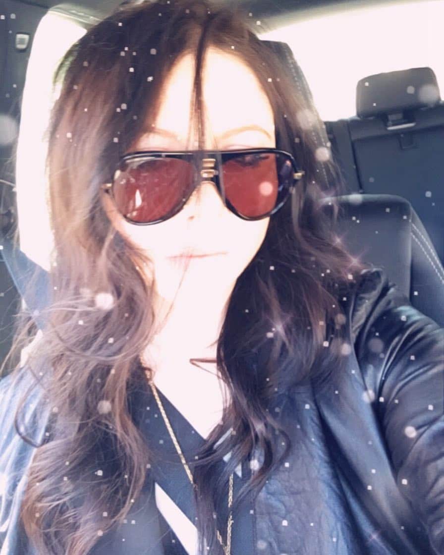 ミシェル・トラクテンバーグさんのインスタグラム写真 - (ミシェル・トラクテンバーグInstagram)「I lost my nose in the California snow storm. Winter is coming. ❄️ #gameofthrones」4月11日 6時59分 - michelletrachtenberg