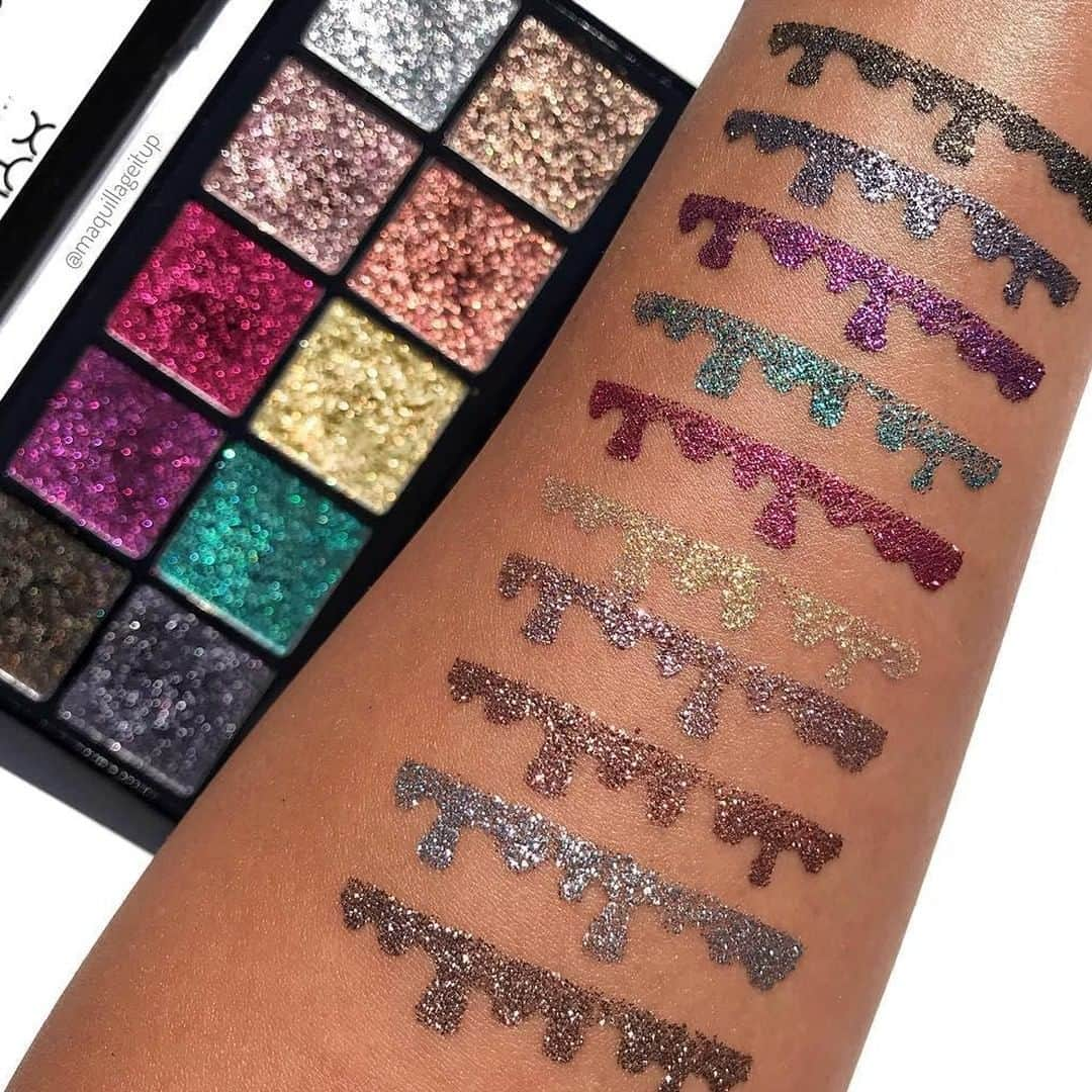 NYX Cosmeticsさんのインスタグラム写真 - (NYX CosmeticsInstagram)「Glitter is the new black 💁✨Which shade from our new Glitter Goals Cream Pro Palette is calling your name?! 🤩 Available exclusively online & at @ultabeauty || #regram @maquillageitup #nyxcosmetics #nyxprofessionalmakeup」4月11日 6時59分 - nyxcosmetics