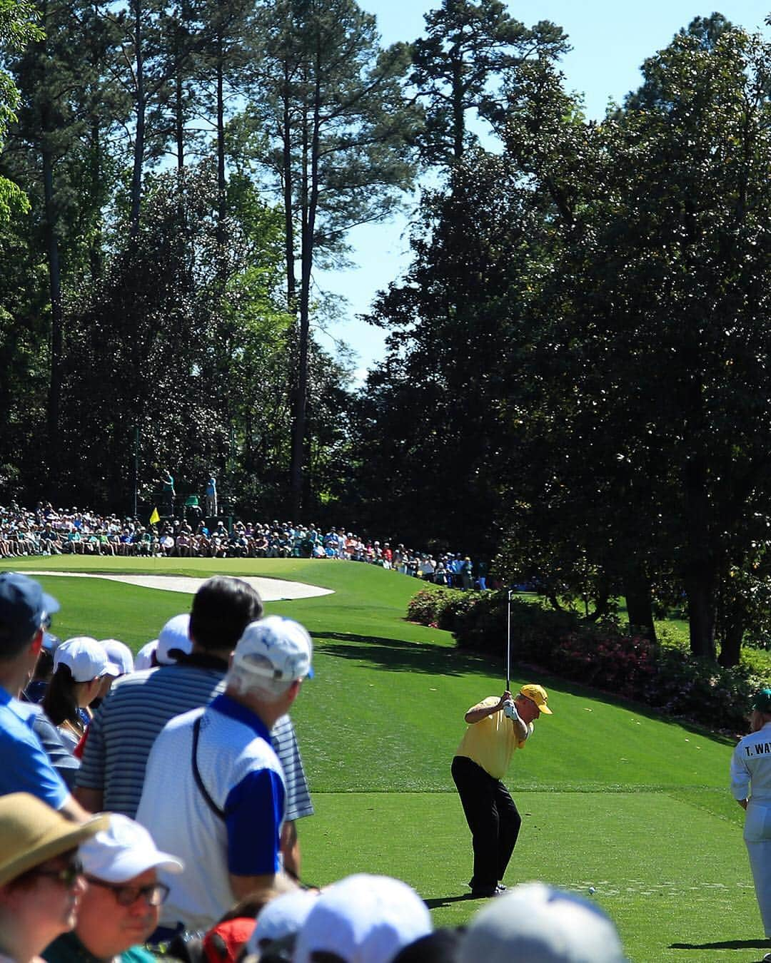 PGA TOURさんのインスタグラム写真 - (PGA TOURInstagram)「Friendly fun for the whole family.  The Masters Par-3 Contest was filled with laughs.  #LiveUnderPar」4月11日 7時31分 - pgatour