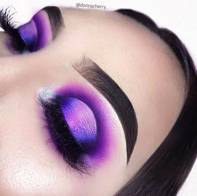 Makeup Addiction Cosmeticsさんのインスタグラム写真 - (Makeup Addiction CosmeticsInstagram)「Lunar Eclipse 🌙💫🎆 by @donnacherry_⁣ @makeupaddictioncosmetics light reflecting loose powder in Mermaid Beam⁣! #makeupaddictioncosmetics #makeupaddiction #melformakeup #hypnaughtymakeup #wakeupandmakeup #makeupartist #dollgoals #flawlesssdolls⁣」4月11日 7時40分 - makeupaddictioncosmetics