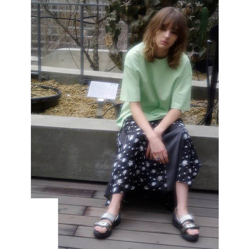 TOGAさんのインスタグラム写真 - (TOGAInstagram)「#repost from @cityshop.tokyo Metal sneaker sandal (TOGA PULLA for CITY SHOP) ・ #toga #togaarchives #togapulla #togapullashoe #shareyourpulla #トーガ #トーガアーカイブス #トーガプルラ #cityshop」4月10日 23時19分 - togaarchives
