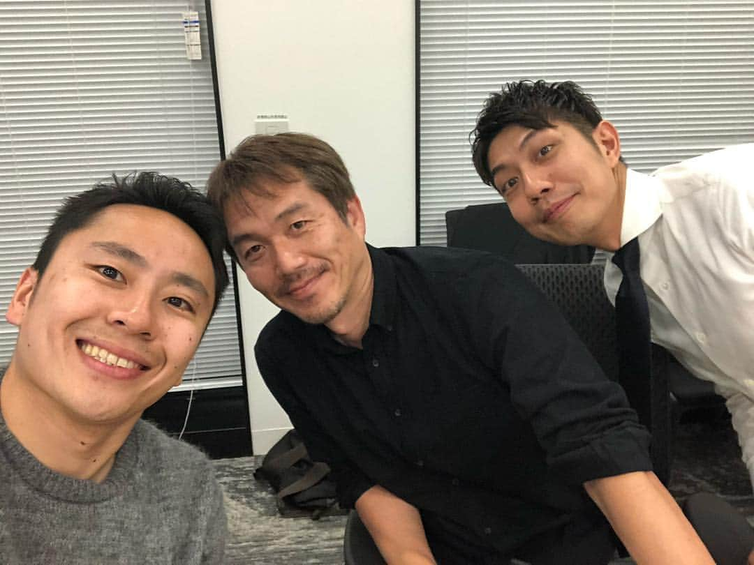 太田雄貴さんのインスタグラム写真 - (太田雄貴Instagram)「真剣だと知恵が出る 中途半端だと愚痴が出る いい加減だと言い訳ばかり  今のフェンシング協会は、知恵と圧倒的な熱量と行動力で突き進んでます。  この時間まで議論をしてくれる仲間に感謝。大好きすぎる🙈🙈」4月10日 23時40分 - yuki_ota_fencing