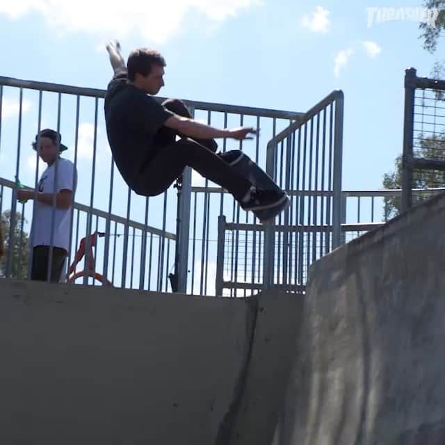 スラッシャーのインスタグラム：「MASSACRE @downsouthinhell 🔥 As seen in @independenttrucks ‘Scabs for Slabs’ vid 🍻」