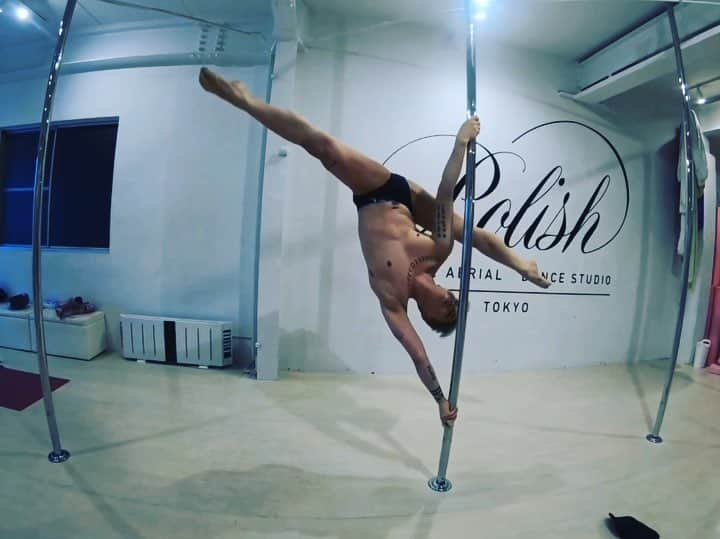 poledancer RYOTAのインスタグラム