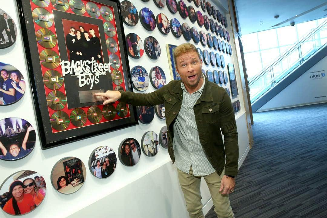 backstreetboysさんのインスタグラム写真 - (backstreetboysInstagram)「We're standing strong ‘cause of what you've done and this one goes out to you!! The doors of #BSBTheExperience at the @grammymuseum located in LA Live are officially open! Visit GrammyMuseum.org 🎟  Photos Courtesy of the Recording Academy / photos by Rebecca Sapp, Getty Images 2019」4月11日 2時19分 - backstreetboys