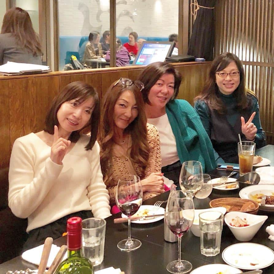 マキ・コニクソンのグルメインスタ