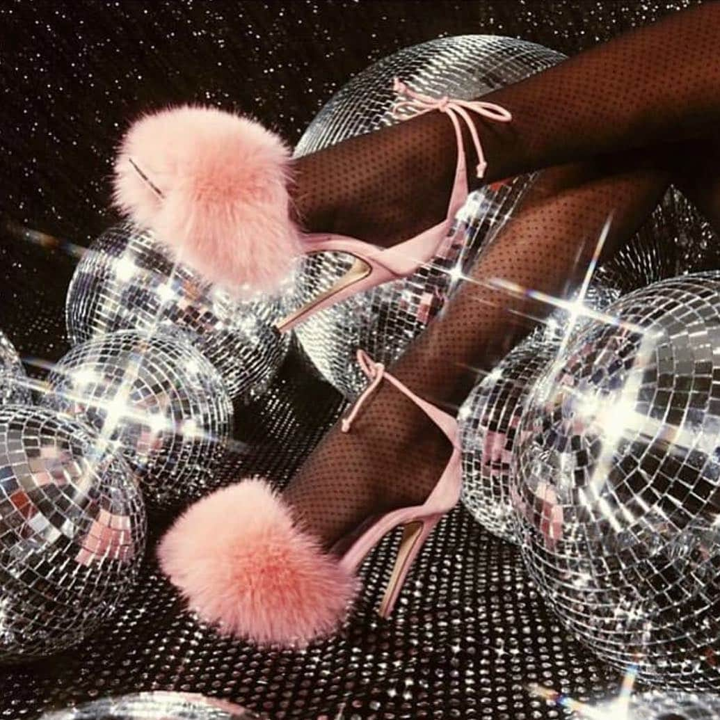 ブライアンアトウッドさんのインスタグラム写真 - (ブライアンアトウッドInstagram)「Think pink..... 💗 My Melly Sandal always steals the show.. Email for more information: Clientservices@brianatwood.com #pinkasfuck #pink #thinkpink #goodcause #disco #balls #furoscious #bossbabe #highheels #madeinitaly #sickshoes #fashion #brianatwood」4月11日 4時18分 - brian_atwood