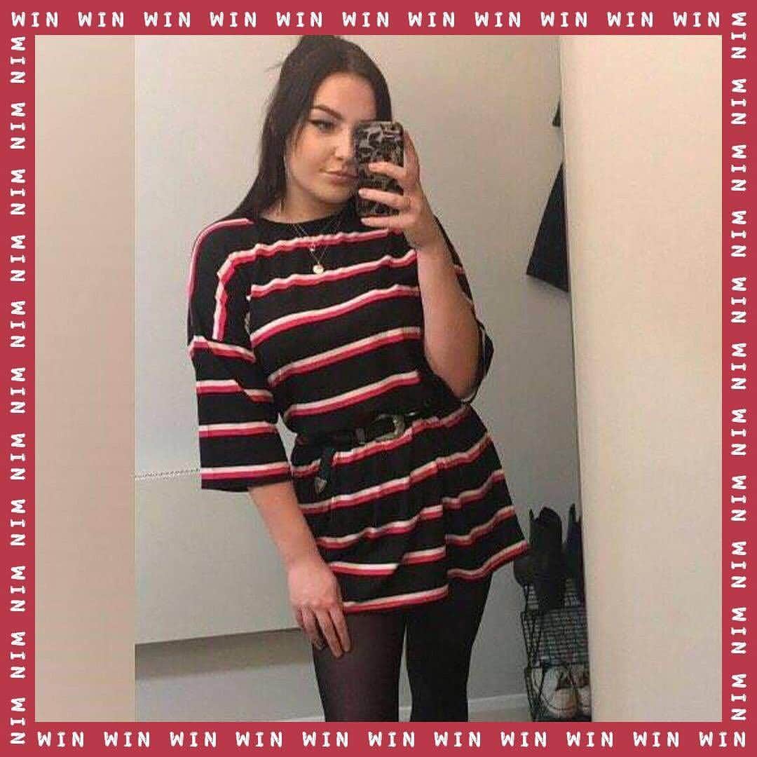 Public Desireさんのインスタグラム写真 - (Public DesireInstagram)「YESTERDAYS FEATURE TO WIN WINNER IS..... Our gal @sophiee_xxo ouchea lookin' HUNREAL😍 DM us sis to choose your PD jumpsuit🔐 Shop BLACK AND PINK STRIPE OVERSIZED T-SHIRT DRESS £14.99 #lookofthebae #pdbae Tap to shop ☝ Want to feature on our gram and WIN some PD goodies?!💸 1.	Take a pic in your fave PD pieces 2.	Tag #pdbae #lookofthebae and #featuretowin in the caption 3.	Tag @publicdesire  Get tagging gals - we can’t wait to see your looks! GOOD LUCK🍀  #pdbae #lookofthebae #competition #freestuff #giveaway #featuretowin」4月11日 4時46分 - publicdesire