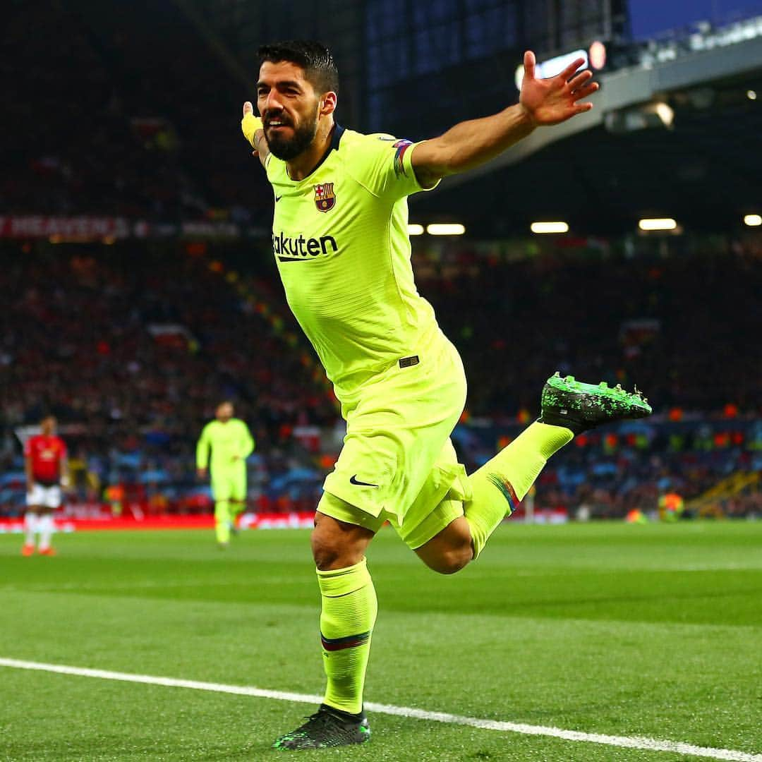 サッカーキングさんのインスタグラム写真 - (サッカーキングInstagram)「. Conquer the Theatre of Dreams （2019.04.10） . 📷Photo by Robbie Jay Barratt - AMA/Getty Images . #ルイススアレス #スアレス #LuisSuarez #Suarez #FCBarcelona #Barcelona #FCB #バルセロナ #チャンピオンズリーグ #ChampionsLeague #UCL #football #サッカーキング  #⚽️ #サッカー」4月11日 16時33分 - soccerkingjp