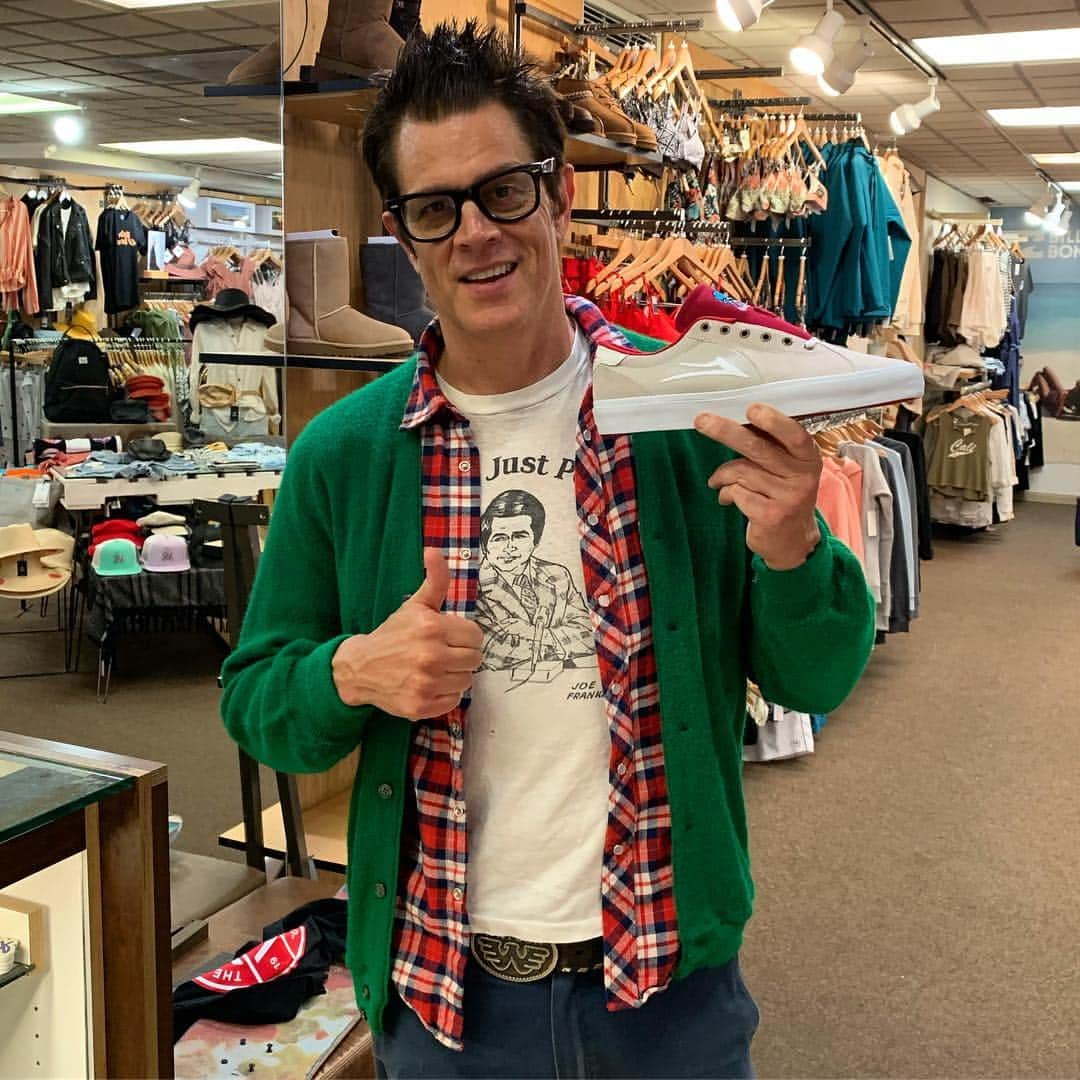 ラカイリミテッドフットウェアさんのインスタグラム写真 - (ラカイリミテッドフットウェアInstagram)「This dude got his Flaco 2’s @valsurf1962  Tag your local shop to see if they have them 👇 #Lakai #LakaiFlaco2」4月11日 9時13分 - lakailtd