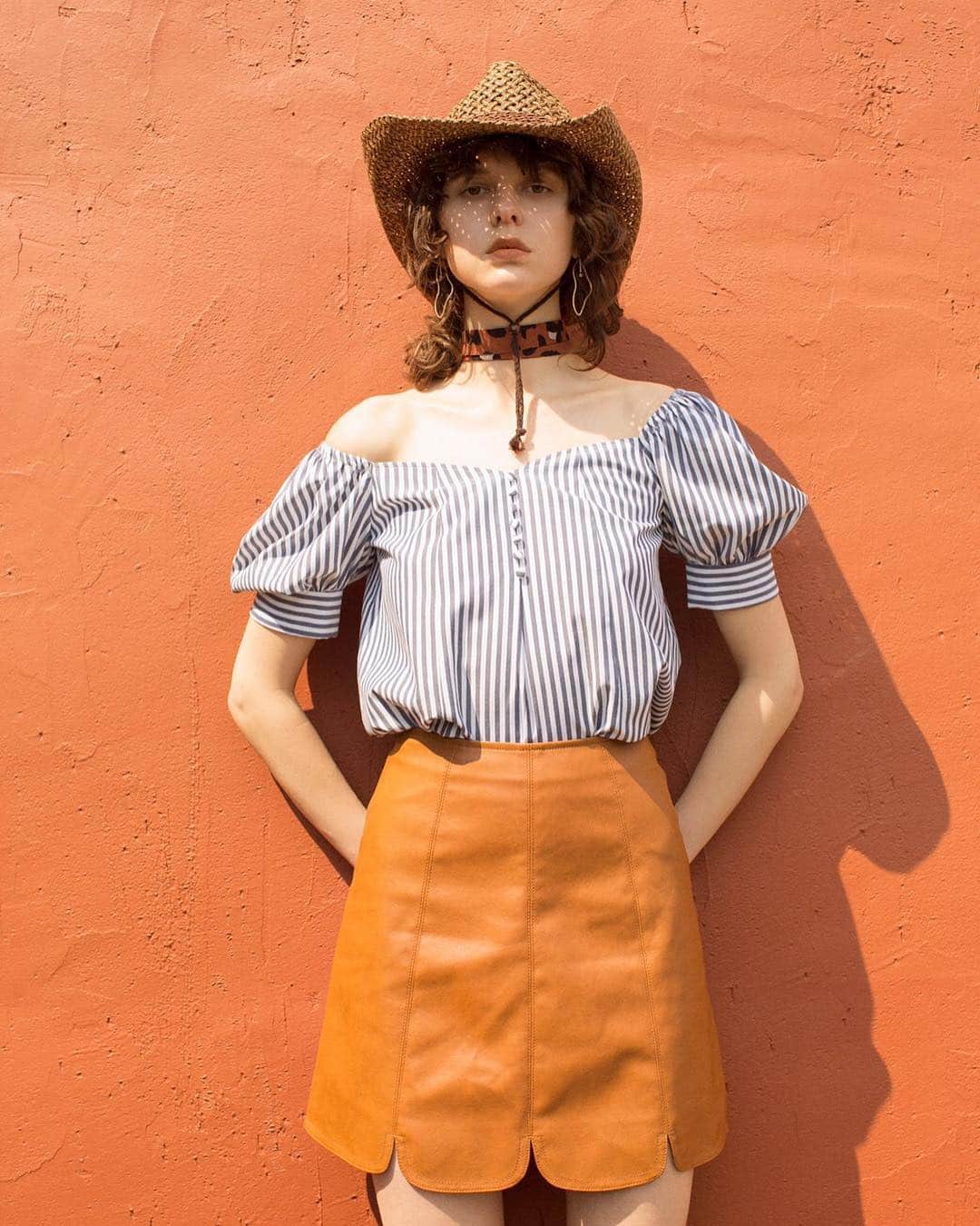 REDYAZELさんのインスタグラム写真 - (REDYAZELInstagram)「2019 SUMMER COLLECTION ———————————————— ✔️BLOUSE ¥4,990+tax →NOW ON SALE . ✔️SKIRT ¥6,990+tax →ARRIVAL IN THIS WEEKEND . ✔️HAT ¥5,990+tax →COMING AT THE END OF APRIL . ✔️EARRINGS ¥1,990+tax →COMING AT THE END OF APRIL . ✔️SCARF ¥2,990+tax →COMING AT THE END OF APRIL ———————————————— #REDYAZEL #REDYAZEL2019SS #summercollection #style #coordinate #fashion #レディアゼル」4月11日 9時46分 - redyazel