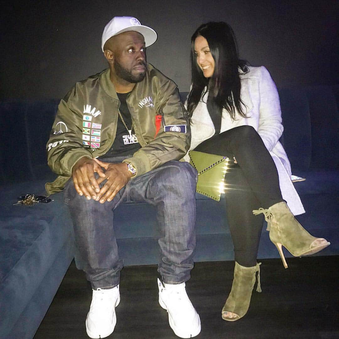 ファンクマスター・フレックスのインスタグラム：「Sometimes I listen to the opening djs and then I steal/borrow a few songs!🤷🏿‍♂️ (Since they like to play the new joints) @djnyse_ we ain’t worried about these openers! @litdigitaldjs」
