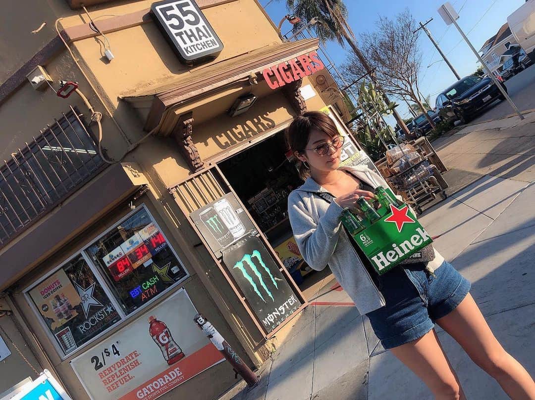 沢辺りおんさんのインスタグラム写真 - (沢辺りおんInstagram)「🍺補給  #sandiego  #heineken」4月11日 10時49分 - rionsawabe