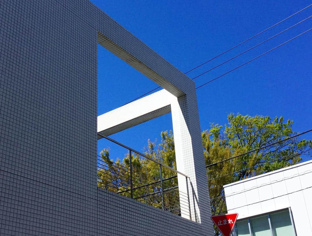 B JIRUSHI YOSHIDAのインスタグラム