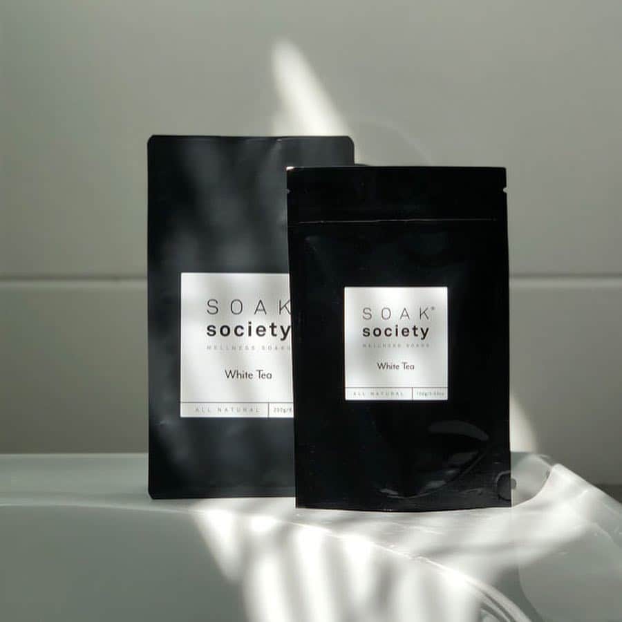 STRIPE DEPARTMENTさんのインスタグラム写真 - (STRIPE DEPARTMENTInstagram)「“気持ちいいもの” だけを集めた期間限定ショップ「partiality store by YORK.（パーティアリティストアバイヨーク）」、開店✨﻿ ﻿ About「partiality store by YORK.」…﻿ “ 気持ちいいと感じること ”で日用品を選ぶ﻿ 深く深呼吸することで感じる香り　肌を満たし守ってくれる自然のうるおい﻿ ずっと触れていたくなるタオルや衣類　身体にしみいるような美味しい食事﻿ 心にふれる美しい映像　そして感じる音楽﻿ あなたの日常に寄り添う　自分にとって気持ちいいと感じる日用品﻿ 自分を包む全てがキモチよいもので満たされていくことで﻿ 上質な眠りへと導き　明日への活力の源になる﻿ 何気ない日常に新たな気づきをもたらしてくれるはず﻿ ﻿ 「Partiality store byYORK.」は、官能と癒しを表現したSCENT（香り）と気持ちよさを追求したアイテムやライフスタイルを五感で感じていただけるショップです🛁﻿ ﻿ そんな普段アポイント制でオープンしているスペシャルなお店が、4月10日（水）から6月11日（火）までの2ヶ月限定でストデパにオープンしました💁‍♀️💕﻿ ﻿ 自分へのご褒美ギフトや母の日の感謝の贈り物などにもぴったりなアイテムが勢揃い！ ストデパeditorもウィッシュリストが増えてしまって…大変です🤦‍♀️笑 ﻿ Partiality store byYORK.はこちらから﻿ https://stripe-department.com/women/brand/partialitystoreyork/﻿ ﻿ さらにYORK.代表の山藤陽子さんのインタビューも掲載中です！﻿ こちらもあわせてチェックしてみてくださいね☝🏻﻿ ﻿ インタビューはこちらから﻿ https://editorial.stripe-department.com/living/feature/interview/03_yamafujiyoko/﻿ ﻿ #ストデパliving #partialitystorebyyork #partialitystoreyork #york #パーティアリティストアバイヨーク #ヨーク #living #relux #期間限定 #期間限定ショップ #日用品 #雑貨 #リビング #癒し #癒しグッズ #五感 #ギフト #プレゼント #贈り物 #自分へのご褒美 #母の日 #母の日プレゼント #母の日ギフト」4月11日 12時24分 - stripedepartment