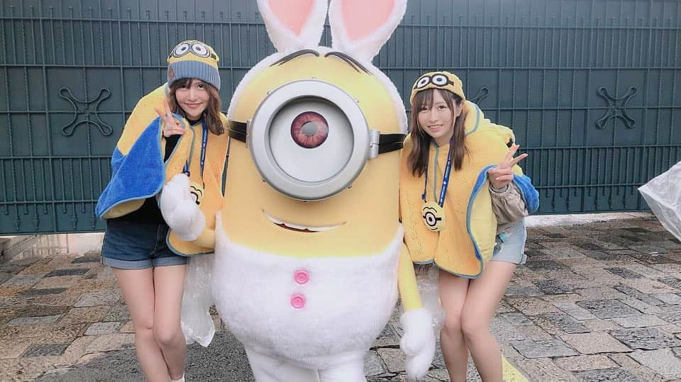 新矢皐月さんのインスタグラム写真 - (新矢皐月Instagram)「#ミニオン  #ミニオンコーデ  #usj  #usjコーデ  ミニオンと撮れてよかった💖 目も動くし瞬きもするしすご😳 . . #大阪旅行 #大阪観光 #ユニバーサルスタジオジャパン #ユニバ #ユニバコーデ #大阪 #osaka #f #l #followｍe」4月11日 12時31分 - araya_satsuki