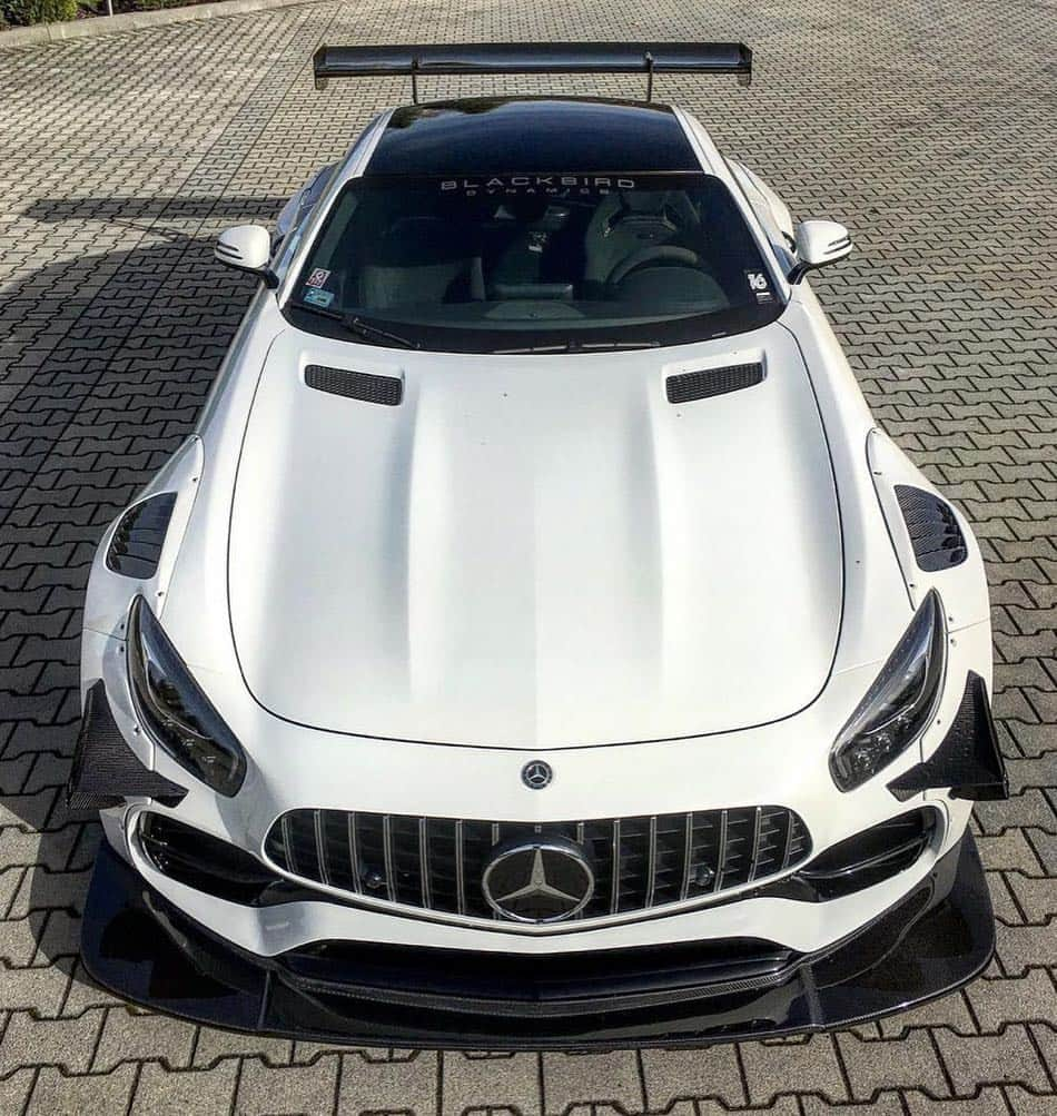 CARLiFESTYLEさんのインスタグラム写真 - (CARLiFESTYLEInstagram)「Black or White AMG GTS? Photo by @pajak_carbonerre #carlifestyle」4月11日 13時08分 - carlifestyle