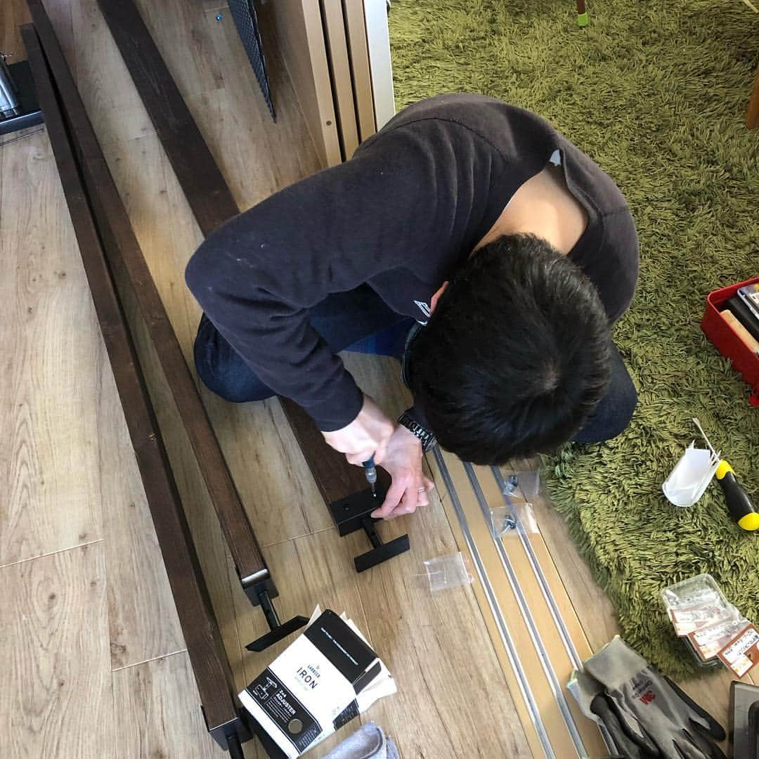 亘健太郎さんのインスタグラム写真 - (亘健太郎Instagram)「大改造‼︎アメカジ部屋‼︎﻿ ﻿ #DIY ﻿ #アメカジボーイズ ﻿ #amecajiboys ﻿ #アメカジボーイズTV ﻿ #千葉テレビ ﻿ #チバテレ ﻿ #アメカジ ﻿ #アメカジ散策」4月11日 13時19分 - watarikentaro