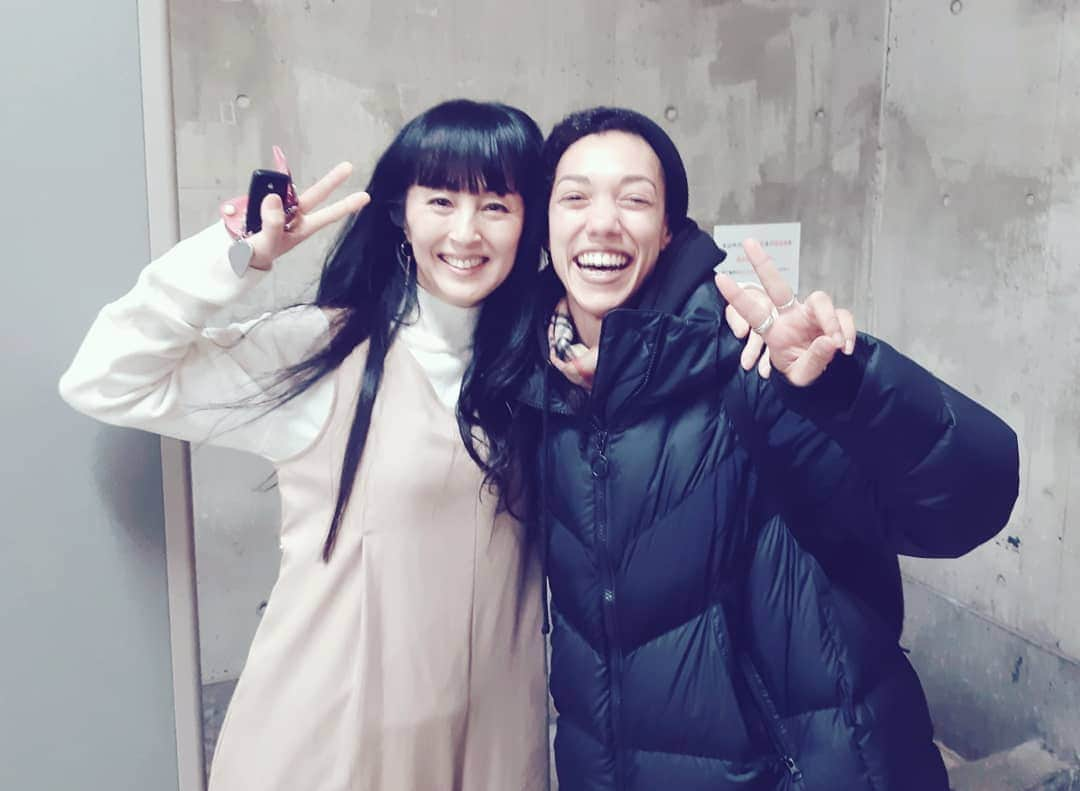 TOKIEさんのインスタグラム写真 - (TOKIEInstagram)「after the show. with beautiful dancer Maeva. 赤いドレスを着て踊っている彼女のダンスがカッコよすぎてつい目で追ってしまいます。 #PoliticalMotherTheChoreographersCut」4月11日 13時37分 - tokieofficial1