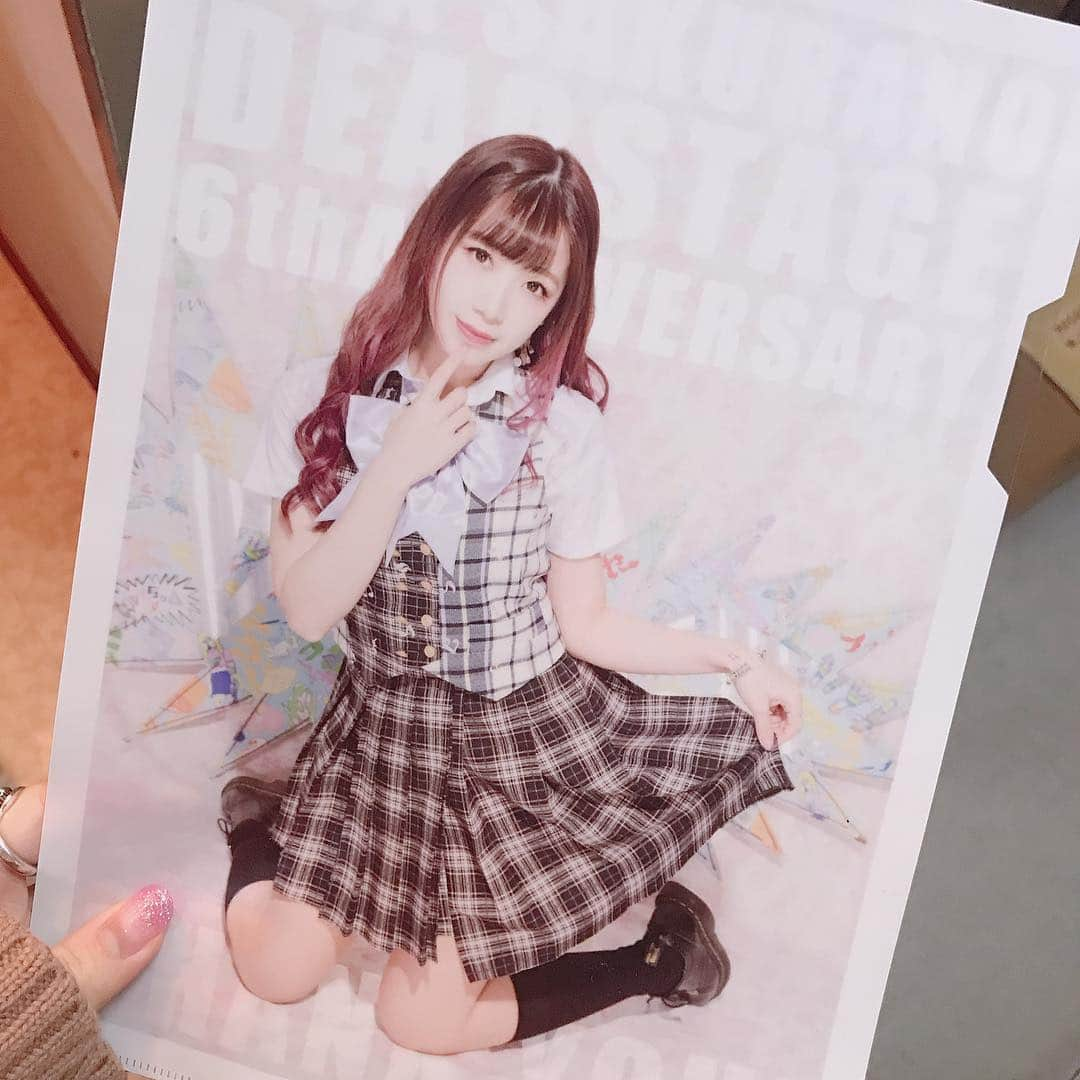 桜野羽咲さんのインスタグラム写真 - (桜野羽咲Instagram)「🌸﻿ ﻿ ﻿ ﻿ ﻿ ﻿ 2019/04/10 秋葉原ディアステージ﻿ ﻿ 桜野羽咲 6周年 #ありがとうーちゃん ﻿ ﻿ ありがとうございましたっ。﻿ ﻿ ﻿ 大好きな場所に6年も存在できたこと。﻿ これからもこの場所とそしてさらなる舞台へ﻿ ﻿ 7年目も突っ走る。もっと。今以上に！﻿ ﻿ ありがとうと これからも よろしくね﻿ ﻿ ﻿ ﻿ ﻿歌と死んで 歌と生きる ﻿ ﻿ ﻿ #6th #anniversary #event #live #akihabara #popculture #tokyo #japanesegirl #girl #red #flower #thankyou #tbt #6周年 #ライブ #イベント #ディアステージ #チェキ #感謝」4月11日 13時53分 - sakuranousa