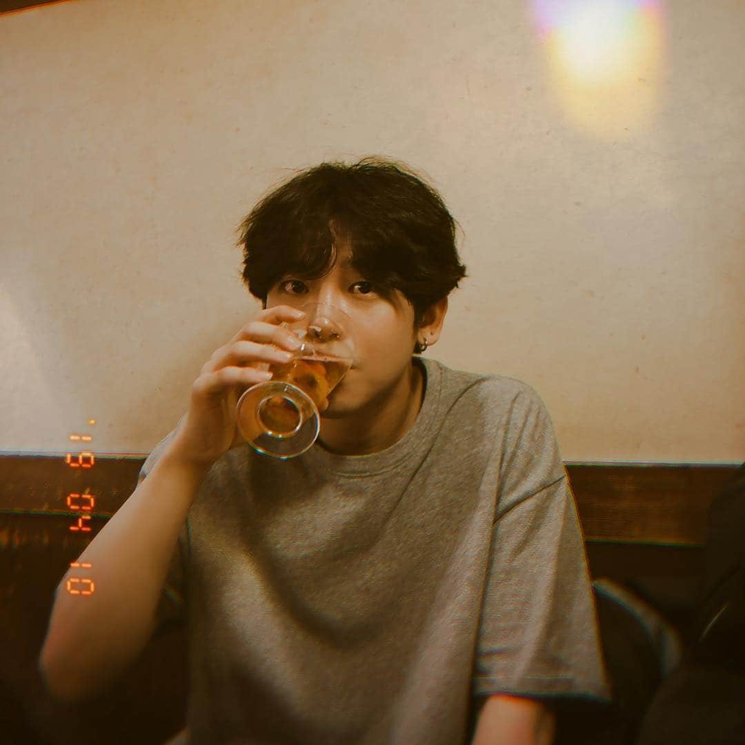 ジョンジンさんのインスタグラム写真 - (ジョンジンInstagram)「- 🍺」4月11日 14時03分 - iamkijoji