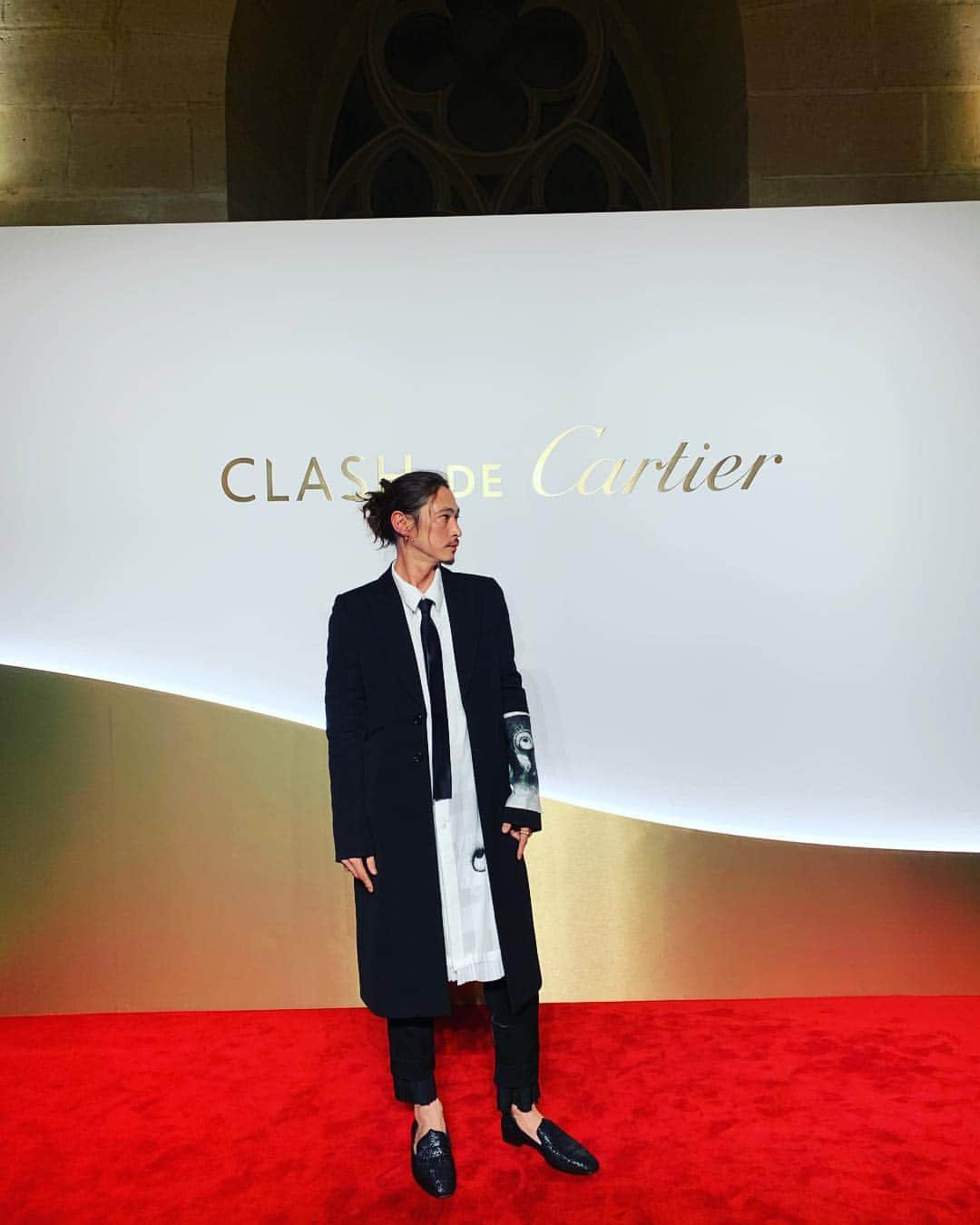 窪塚洋介のインスタグラム：「#CLASHDECARTIER #voguejapan #paris #yosukekubozuka」